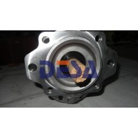 供应 KOMATSU WA450-3/470-3   发动机齿轮泵 705-52-40130