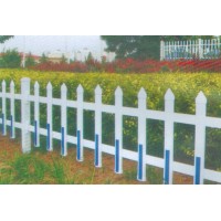 山东泰安pvc配电柜围栏护栏  PVC草坪护栏加工制作
