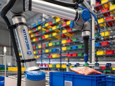 西门子人工智能技术赋能Mecalux新型分拣机器人解决方案提升工作效率