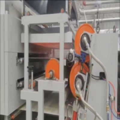 PVC人造革生产线机械设备图2