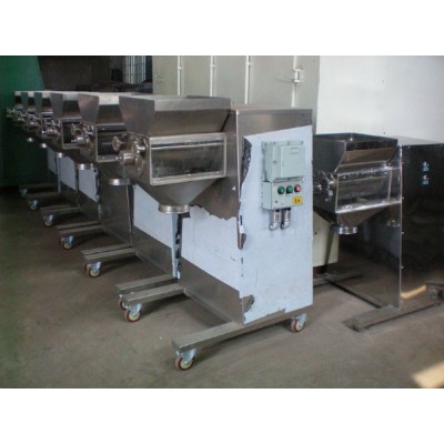 摇摆式颗粒机图2